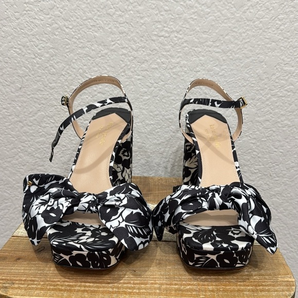 Kate Spade Lucie Tropical Foliage Silk Platform Sandals Size 11 - Picture 3 of 9